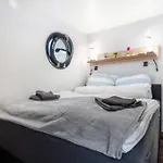 Hausboot Seeadler * שטראלסונד
