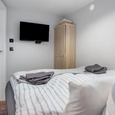 Holiday home Hausboot Seeadler Stralsund